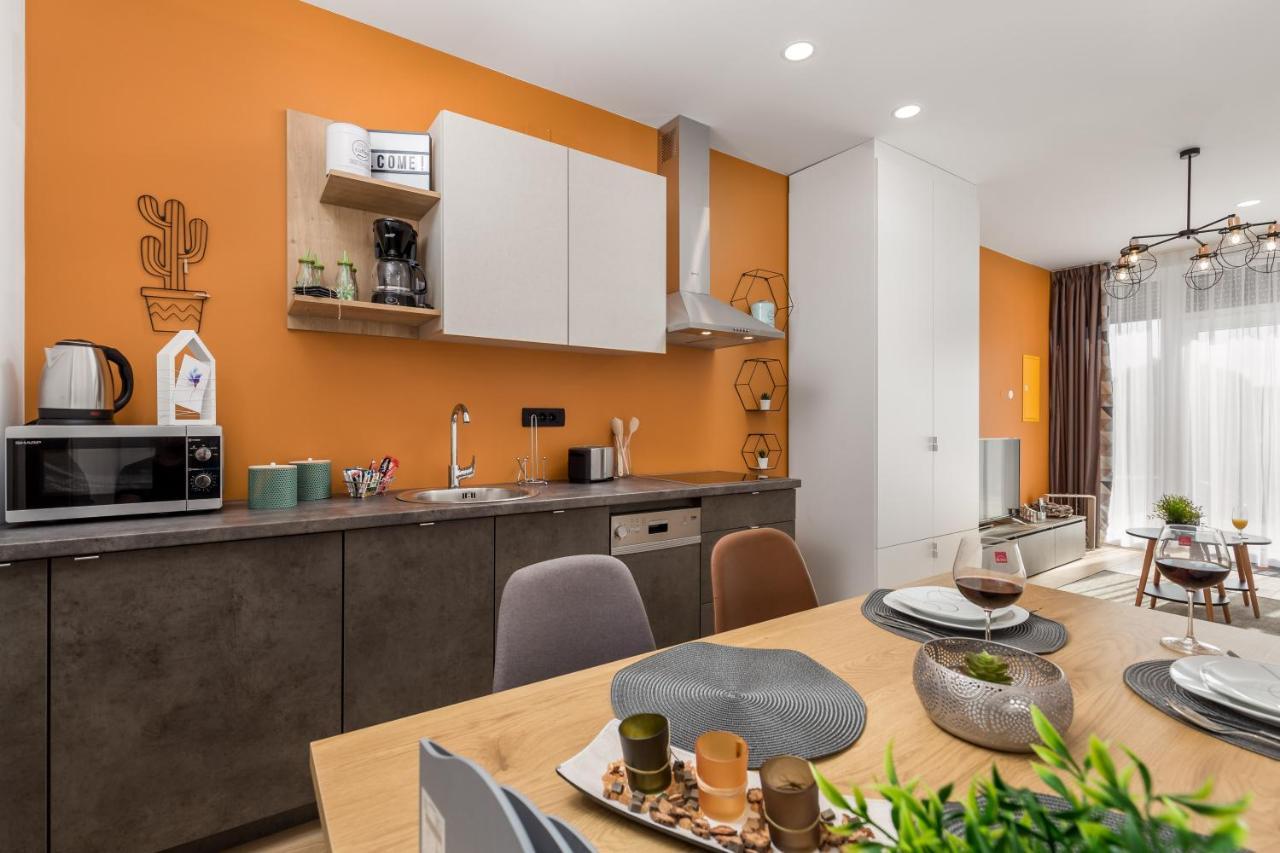 Apartments Trio Рийека Екстериор снимка