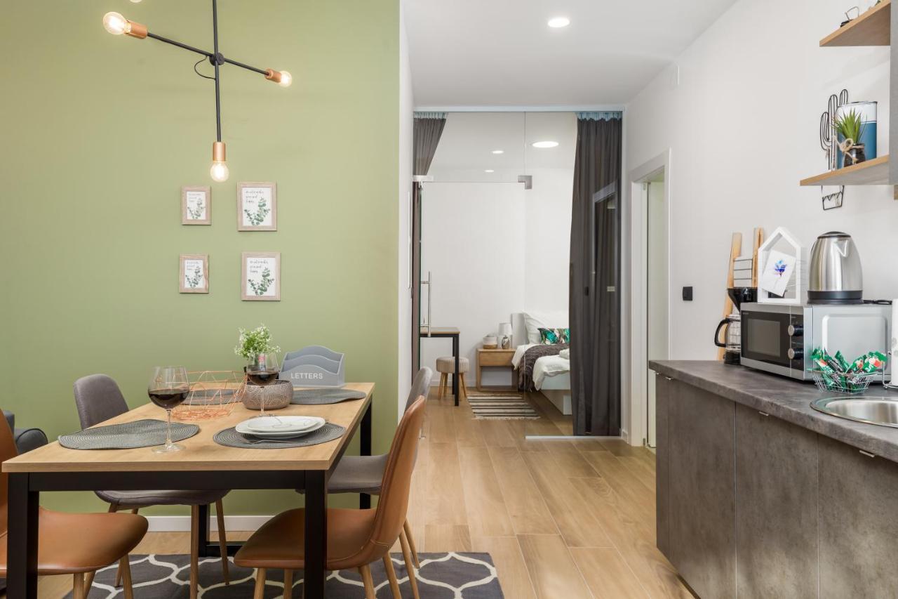 Apartments Trio Рийека Екстериор снимка