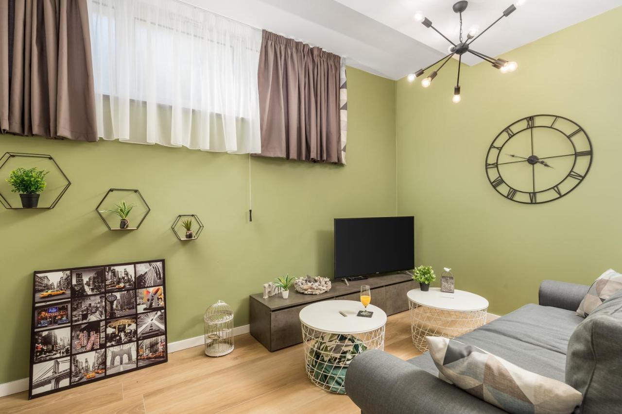 Apartments Trio Рийека Екстериор снимка