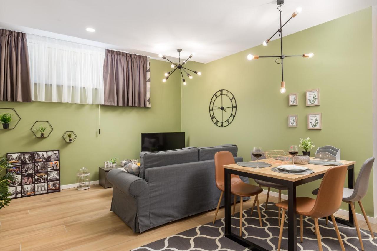 Apartments Trio Рийека Екстериор снимка